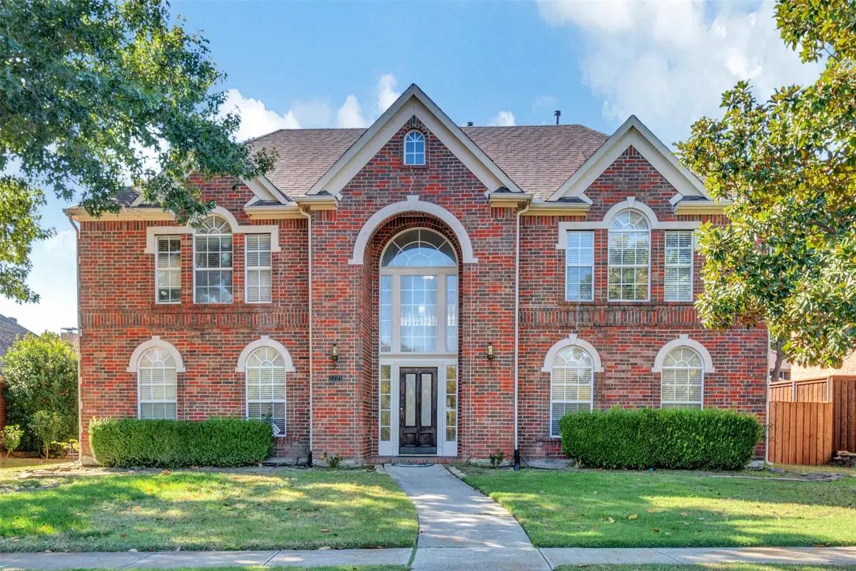 2221 Country Club Drive, Plano, TX 75074 - Image #1
