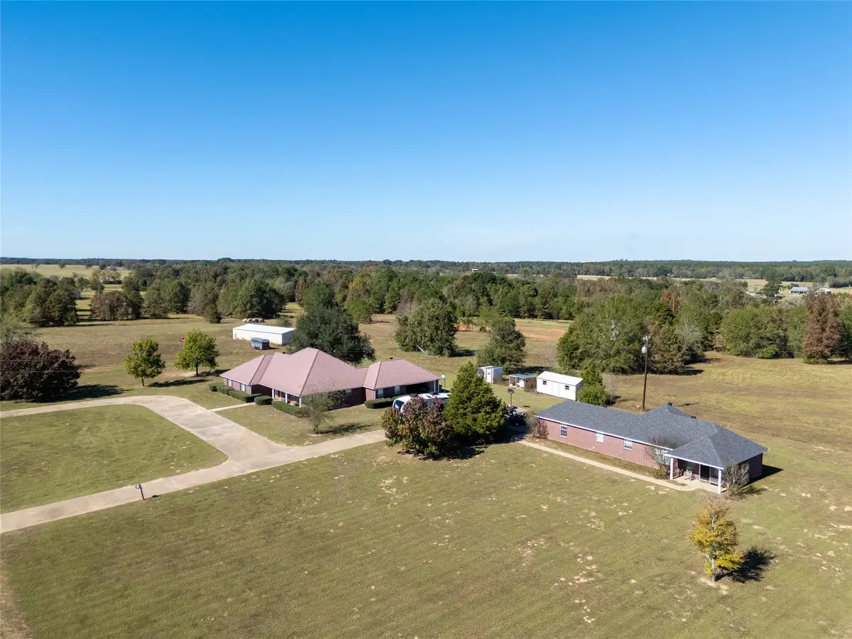 2895 County Road 118, Overton, TX 75684 - Image #1