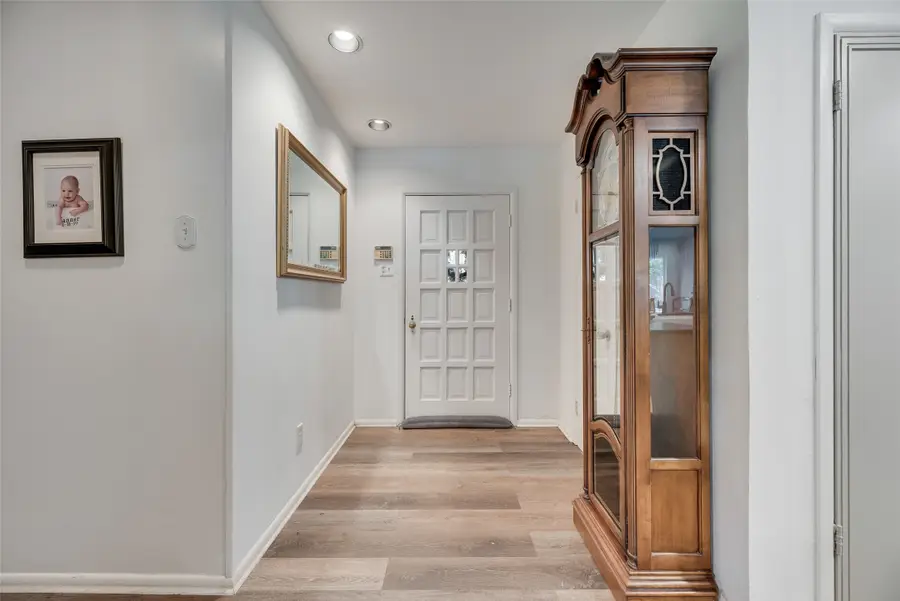 11132 Rosser Court, Dallas, TX 75229 - Image #2