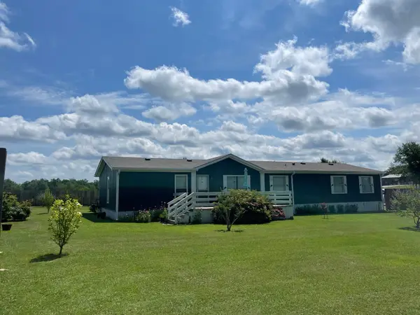 123 F County Road 411, Buffalo, TX 75831