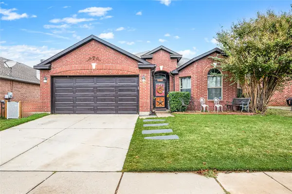 8613 King Ranch Drive, Cross Roads, TX 76227