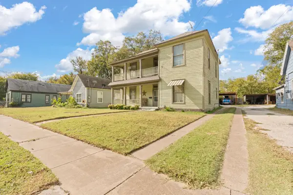 407 N Wilhite Street, Cleburne, TX 76031