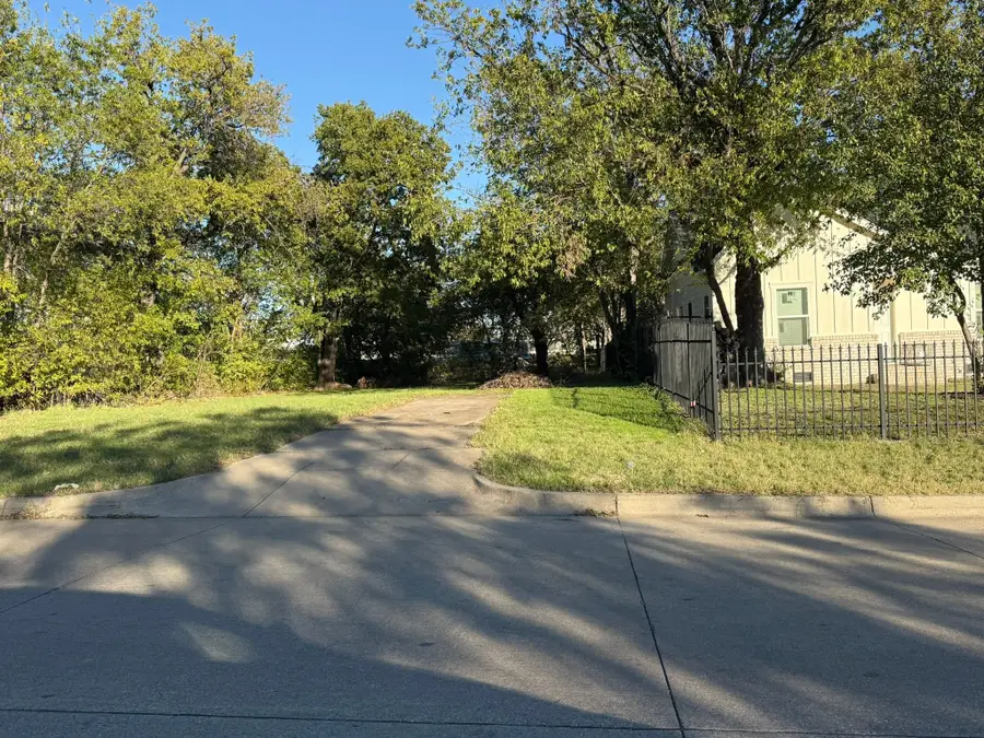 3304 Ellis Avenue, Fort Worth, TX 76106 - Image #3