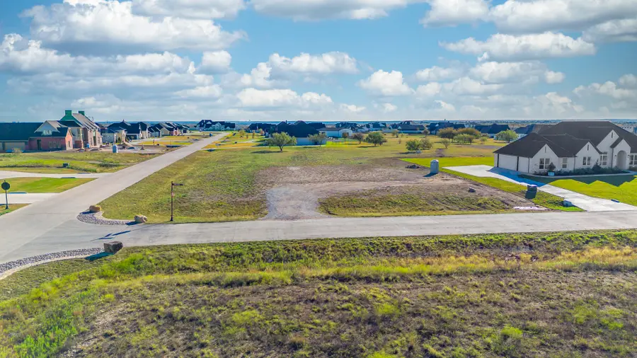 12412 Bella Italia Drive, Fort Worth, TX 76126 - Image #2