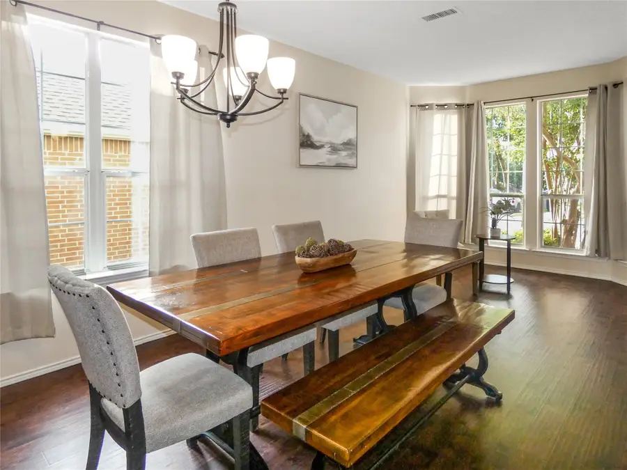 4648 Park Bend Drive, Fort Worth, TX 76137 - Image #2