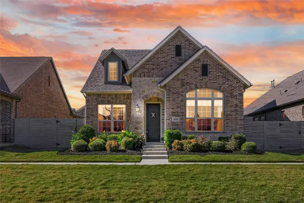 805 Parkside Drive, Argyle, TX 76226