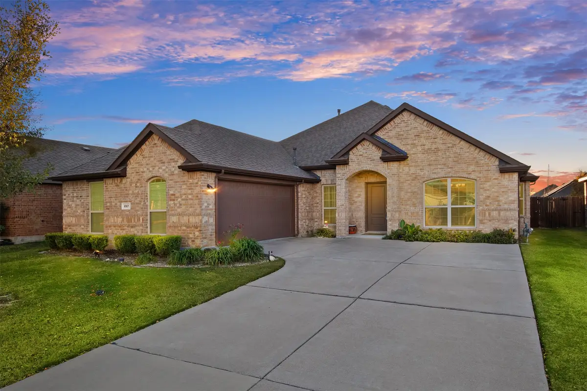 217 Watson Street, Red Oak, TX 75154 - Image #1