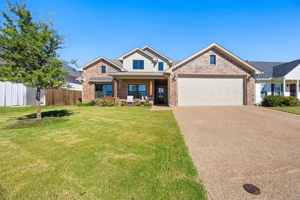 10317 Fallen Leaf Drive, Waco, TX 76712