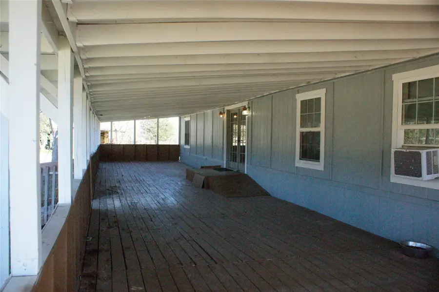 7424 N Locust, Denton, TX 76207 - Image #2