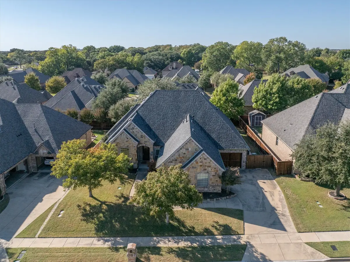 6521 Rock Springs Drive, North Richland Hills, TX 76182 - Image #1