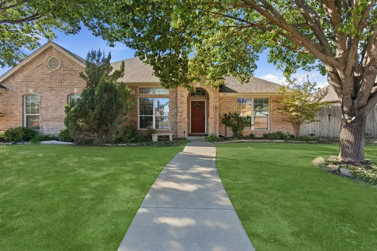 303 Aspen Court W, Aledo, TX 76008 - Image #1