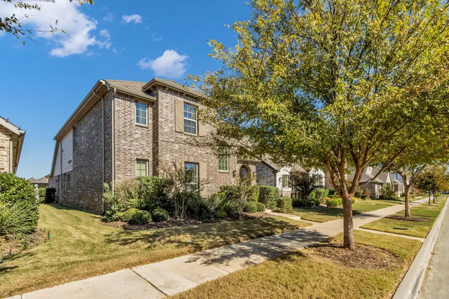 704 8th Street, Argyle, TX 76226 - Image #3