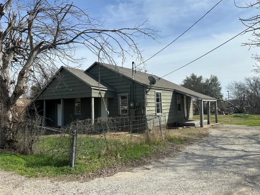 713 Wright Court, Granbury, TX 76048 - Image #2