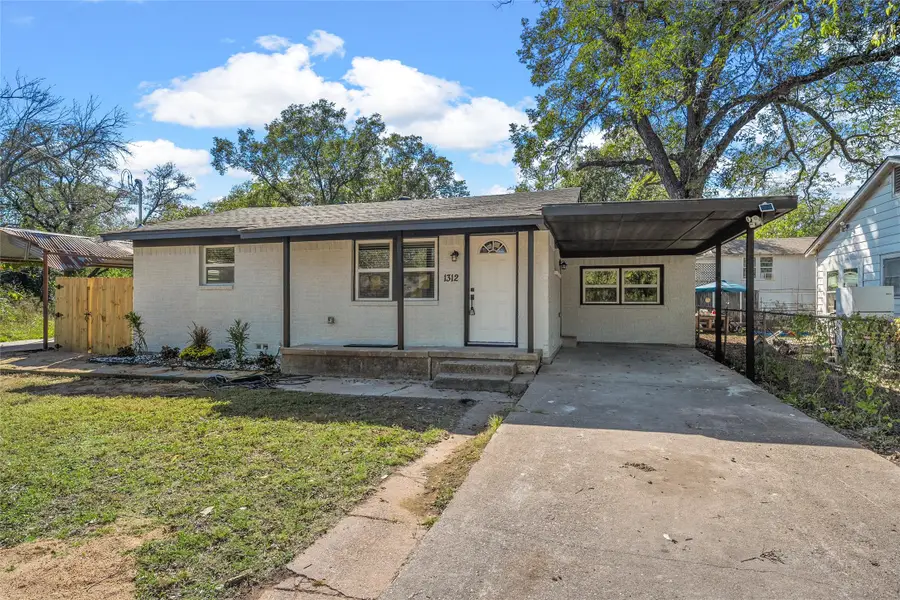 1312 Nealton Street, Bellmead, TX 76705 - Image #2