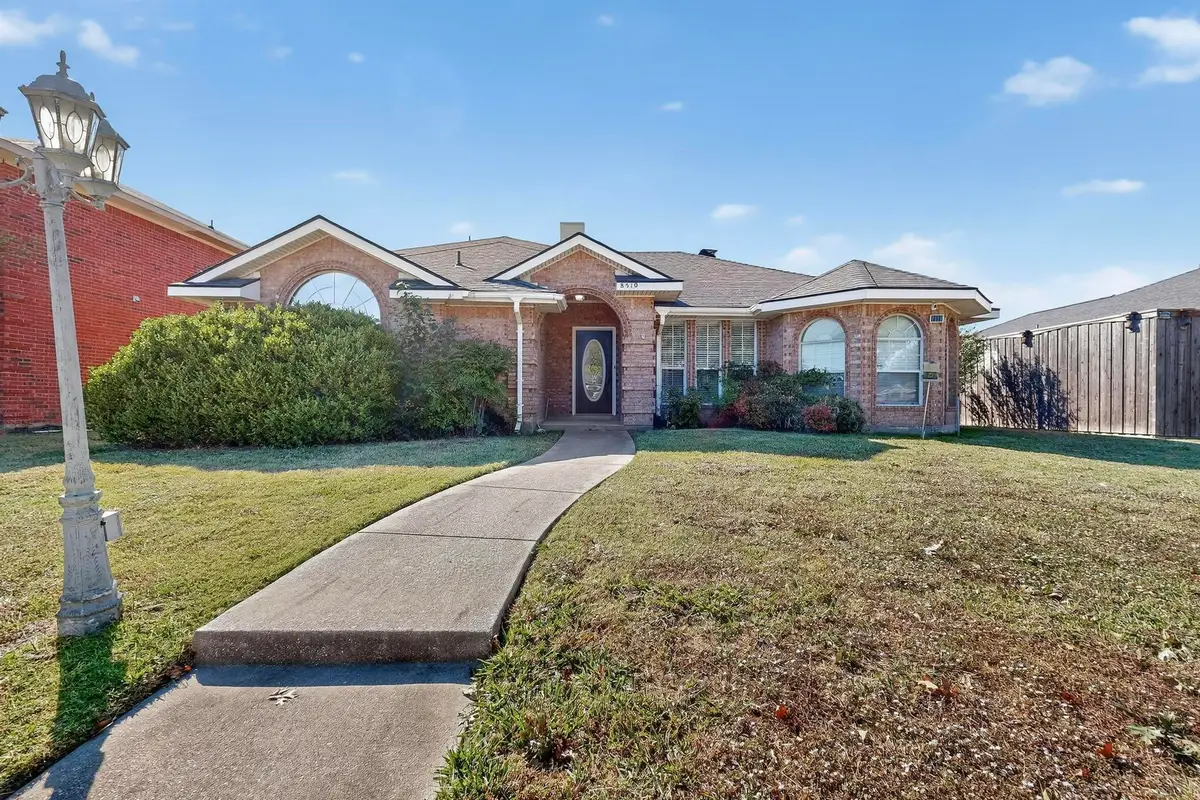 8510 Hartford Drive, Rowlett, TX 75089 - Image #1