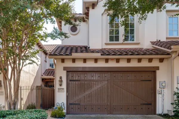 14725 Stanford Court, Addison, TX 75254