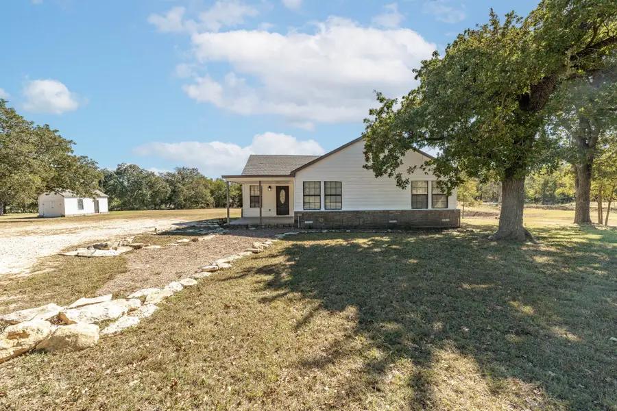 688 Private Road 1152, Stephenville, TX 76401 - Image #2
