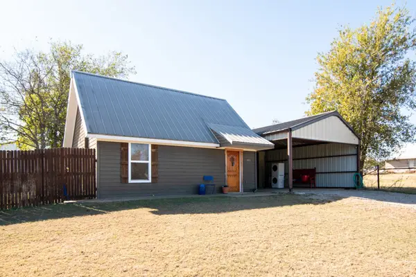 303 Boone Street, Mingus, TX 76463