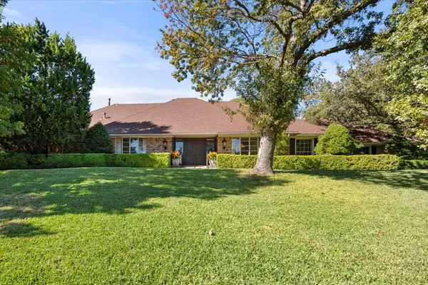 3466 Sagecrest Terrace, Fort Worth, TX 76109