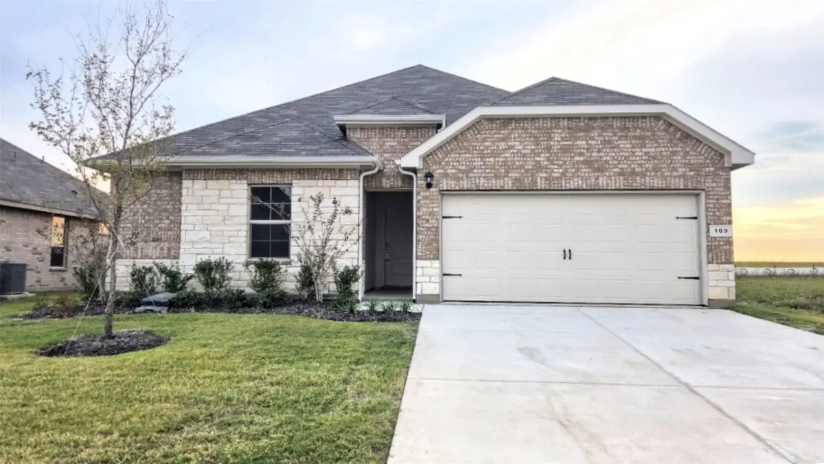 109 Trinity Street, Grandview, TX 76050 - Image #1