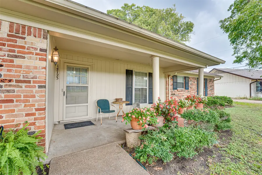 14723 Tanglewood Drive, Farmers Branch, TX 75234 - Image #2