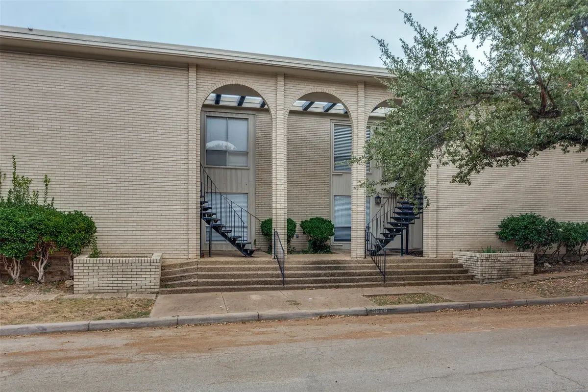 3828 W 7th Street, Fort Worth, TX 76107 - Image #1