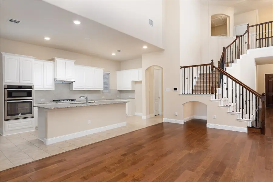 5201 Dallas Red Court, McKinney, TX 75070 - Image #2