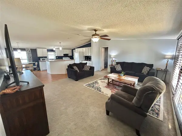 311 Glenwood Street, Gainesville, TX 76240