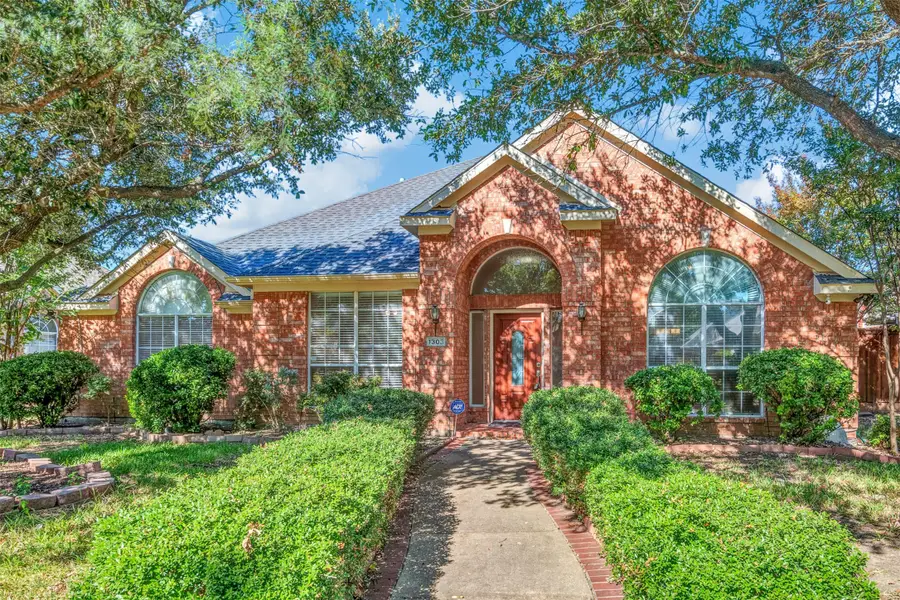 1303 Hillcrest Drive, Allen, TX 75002 - Image #3