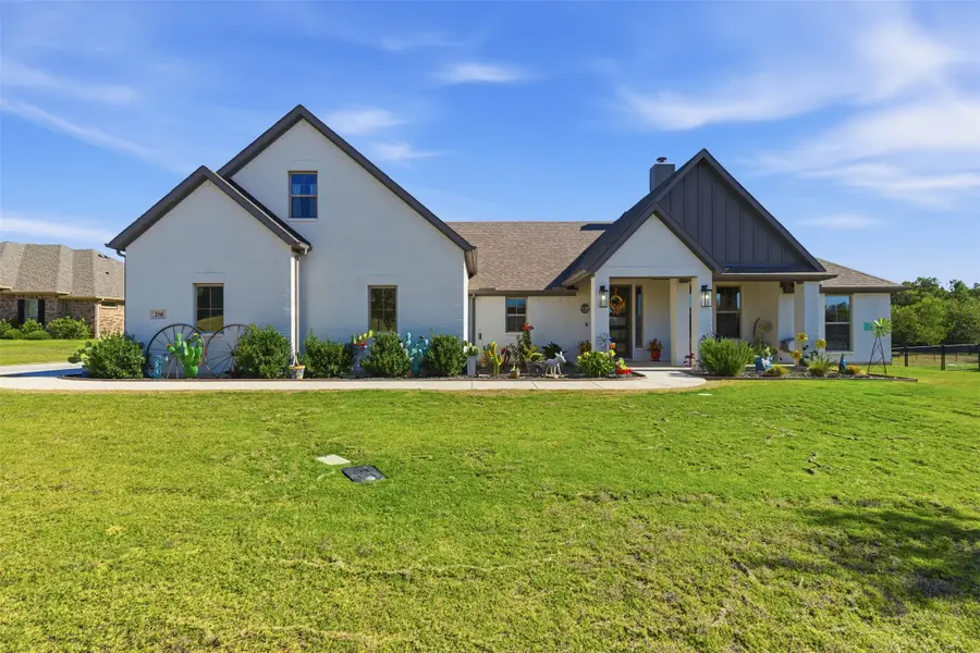 250 Odell Road, Springtown, TX 76082 - Image #2