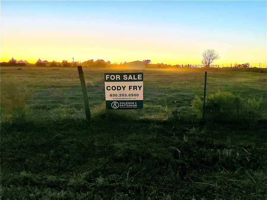 8573 Loop Road, Bellville, TX 77418 - Image #2