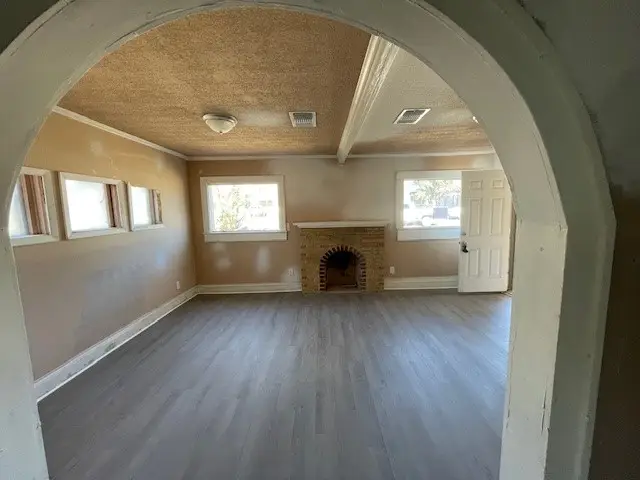 2321 Coleman Street, San Angelo, TX 76901 - #3