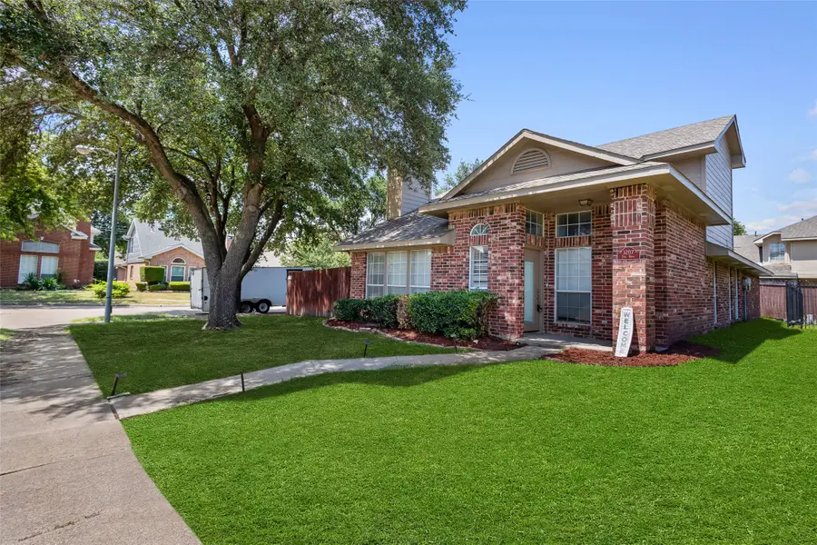 3207 Sara Drive, Rowlett, TX 75088 - Image #2