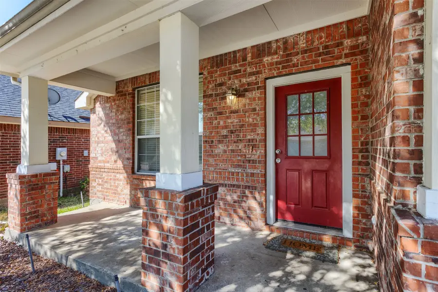 304 Hummingbird, Little Elm, TX 75068 - Image #2