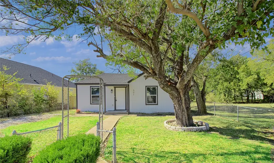 601 15th Street, Grand Prairie, TX 75051 - Image #2