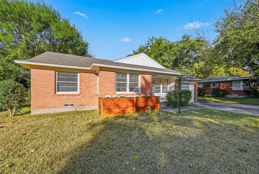 1921 Hilltop Drive, Garland, TX 75042 - Image #2