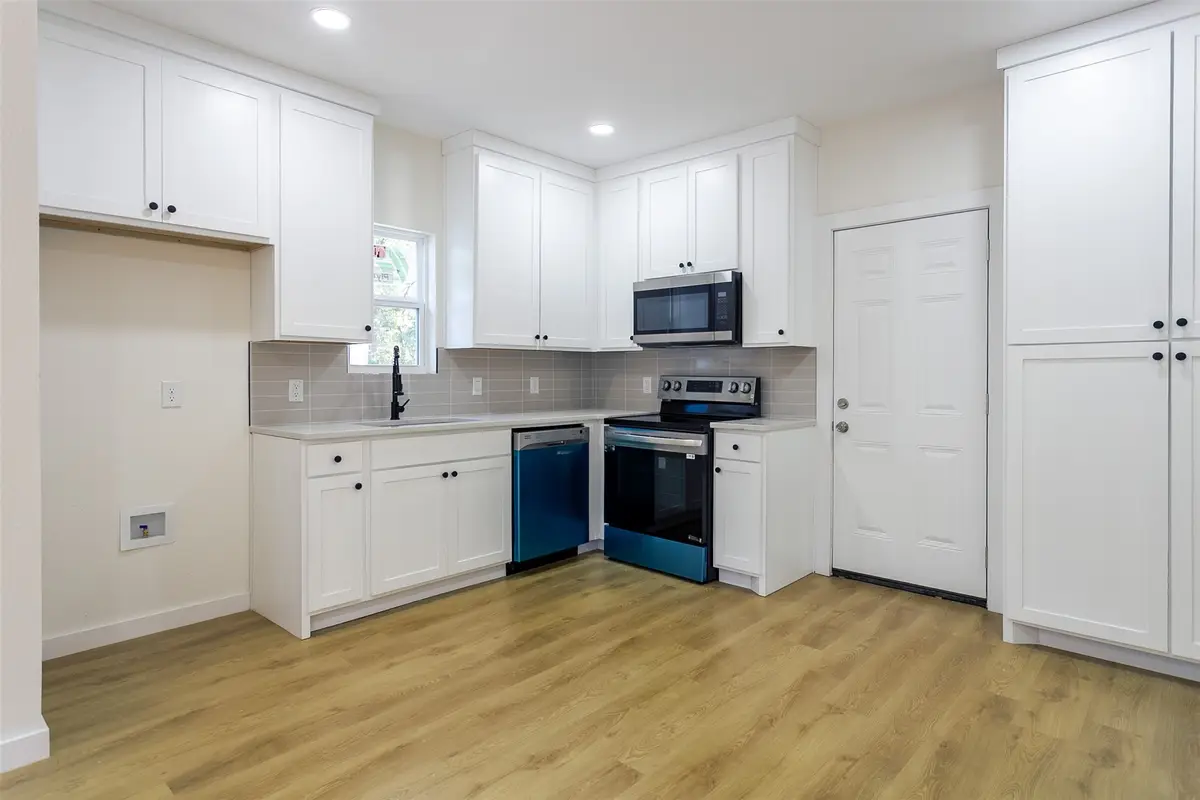 504 W Hammond Street, Fort Worth, TX 76115 - Image #1