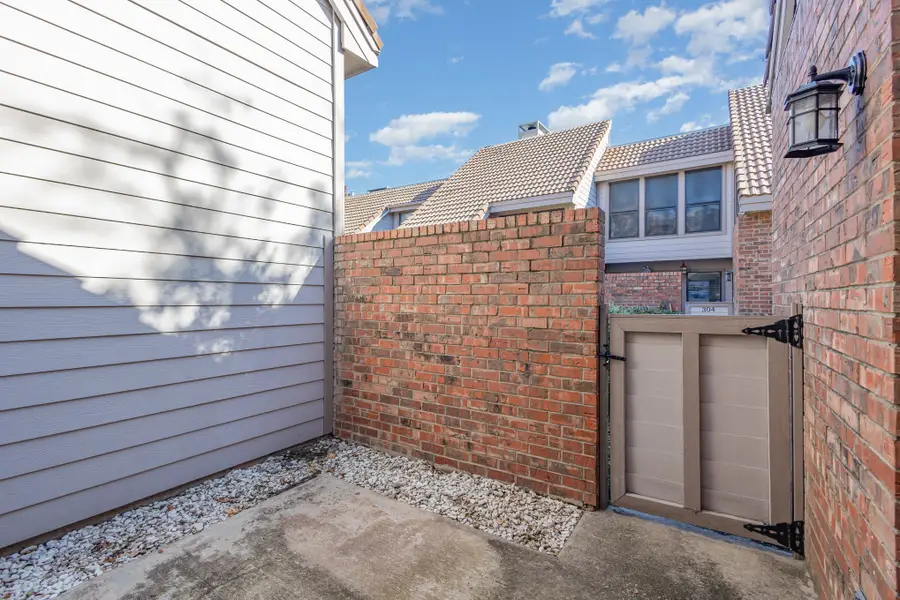 18240 Midway Road #204, Dallas, TX 75287 - Image #3