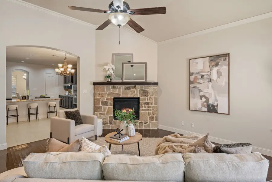 3701 Post Oak Trail, Colleyville, TX 76034 - Image #2