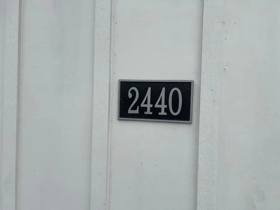 2440 Blackjack Oak Road, Oak Ridge, TX 75161 - Image #3