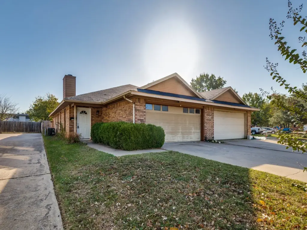 1228 English Street, Irving, TX 75061 - Image #1