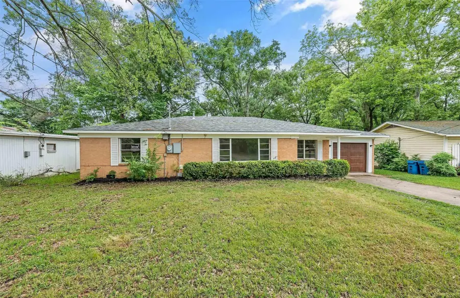 114 S Hearon Drive, Whitehouse, TX 75791 - Image #2