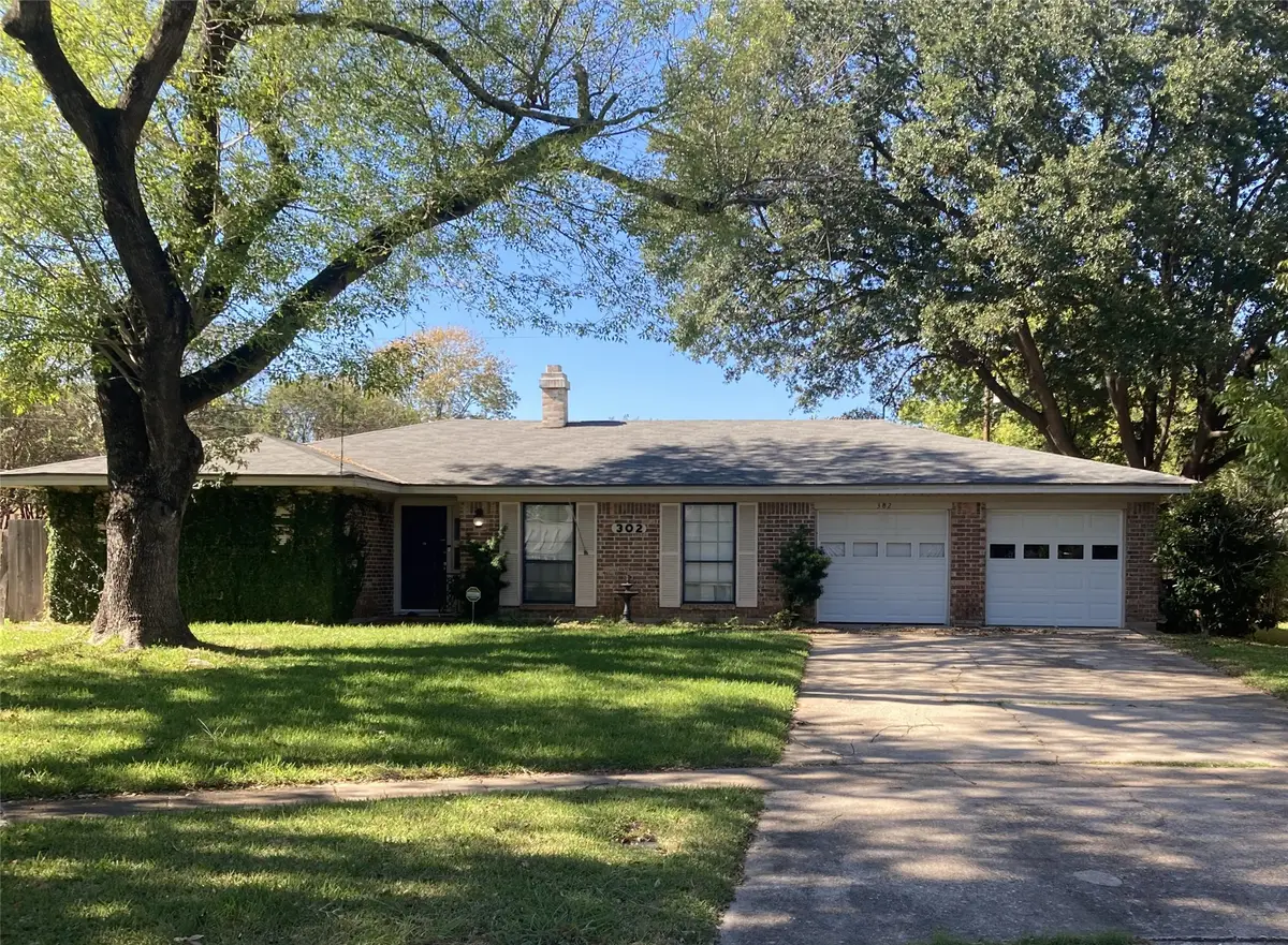 302 Burgundy Circle, Shreveport, LA 71105 - Image #1