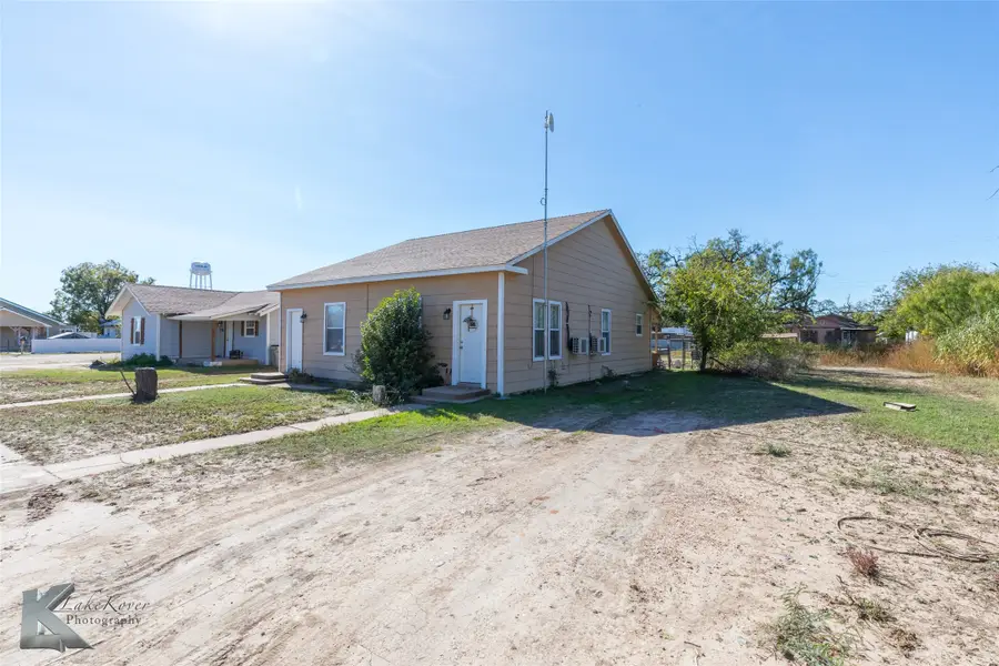 344 SW Avenue A, Hamlin, TX 79520 - Image #2