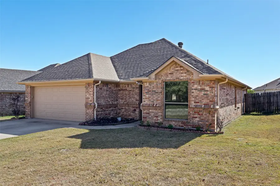 1234 Newcastle Drive, Weatherford, TX 76086 - Image #2