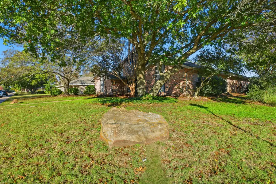 313 Santa Fe Trail, Waxahachie, TX 75165 - Image #2