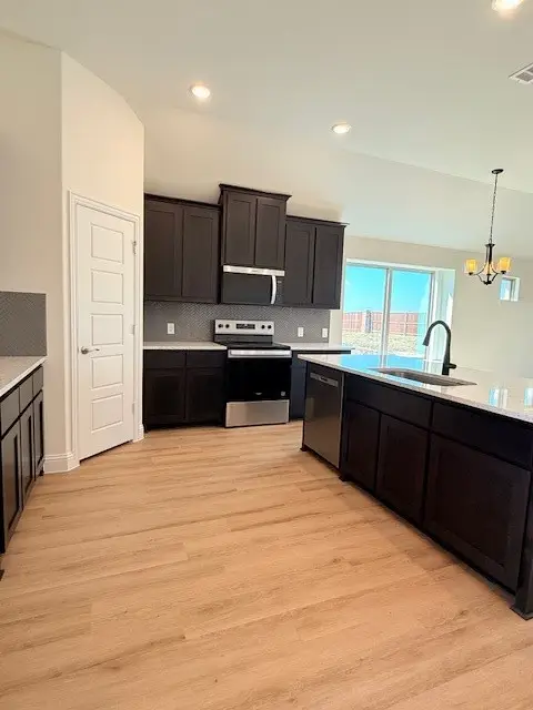 1968 Daybreak Drive, Venus, TX 76009 - Image #3