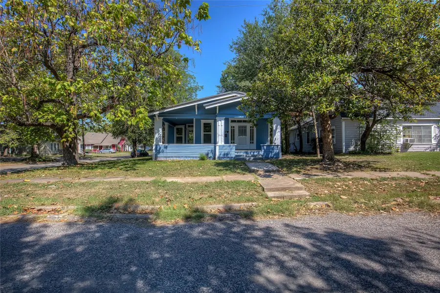 1410 Bois D Arc Street, Commerce, TX 75428 - Image #2