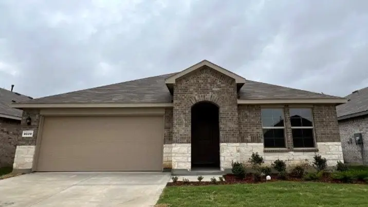 8509 Hollymead Lane, Fort Worth, TX 76131 - Image #1