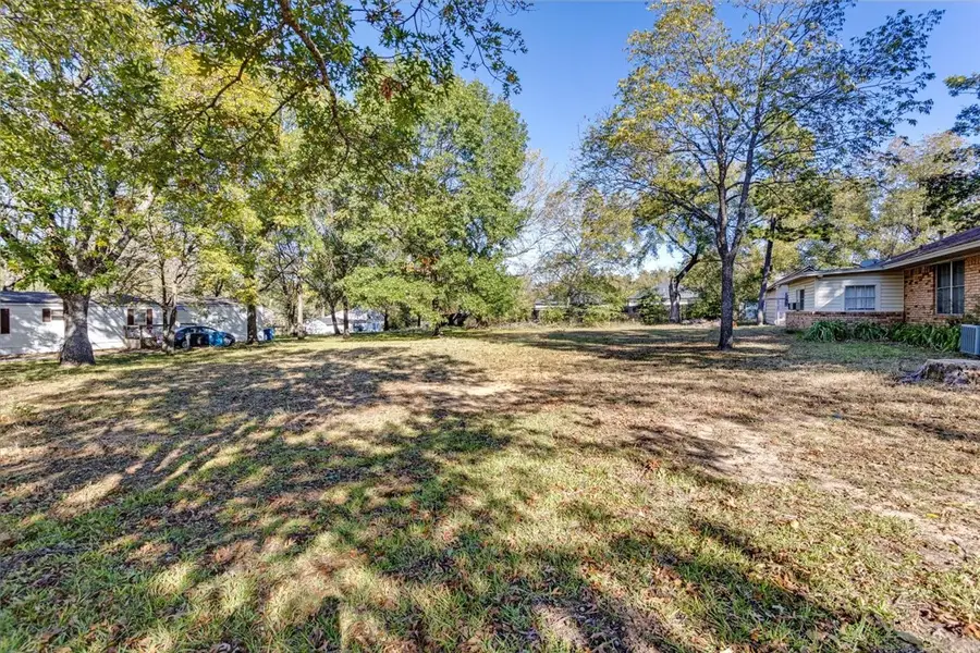 603 W Star Street, Denison, TX 75020 - Image #3